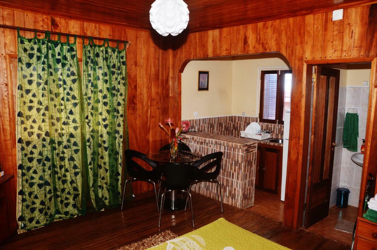 Guest House Quinta Natural Bangalots Graca Exteriér fotografie
